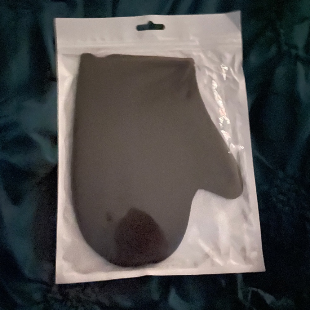 Fake tan mitten